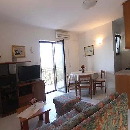 Bluesky Apartment Kozino